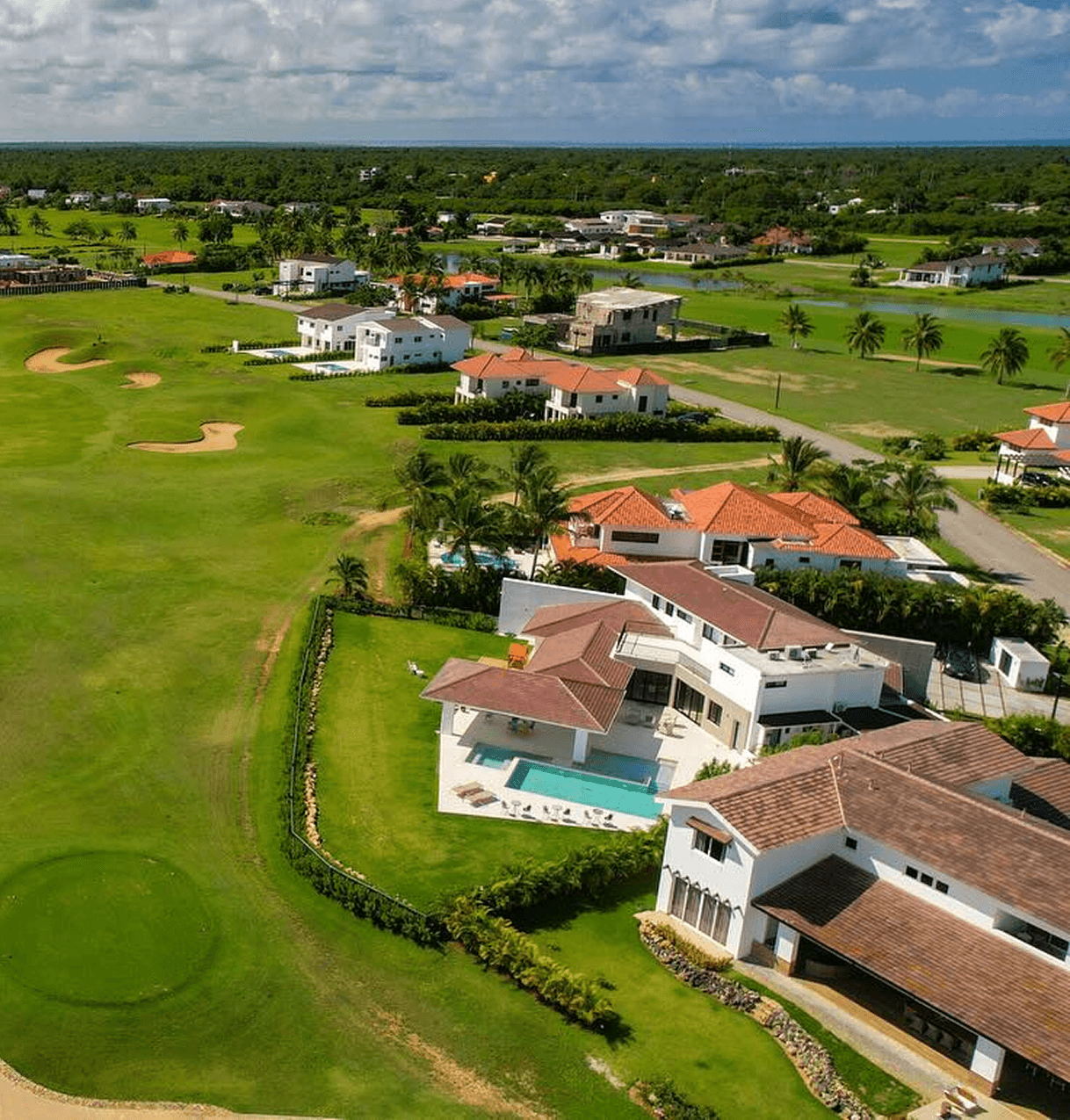 La Estancia Golf and Country Club